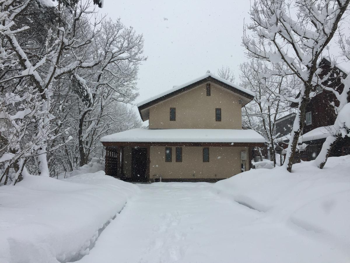 Shirokuma Lodge هاكوبا المظهر الخارجي الصورة